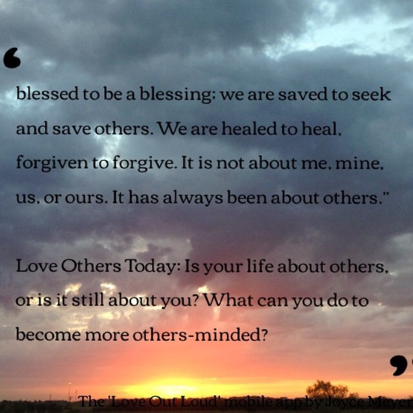 Meet your Posher, Lisa - Picture 2 of 2